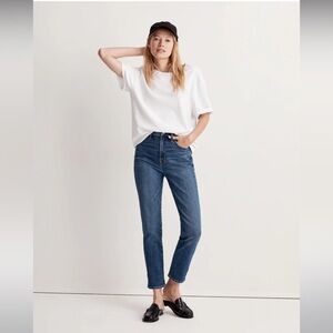 Madewell Petite Perfect Vintage Jean in Manorford Wash, Instacozy - Size 26P